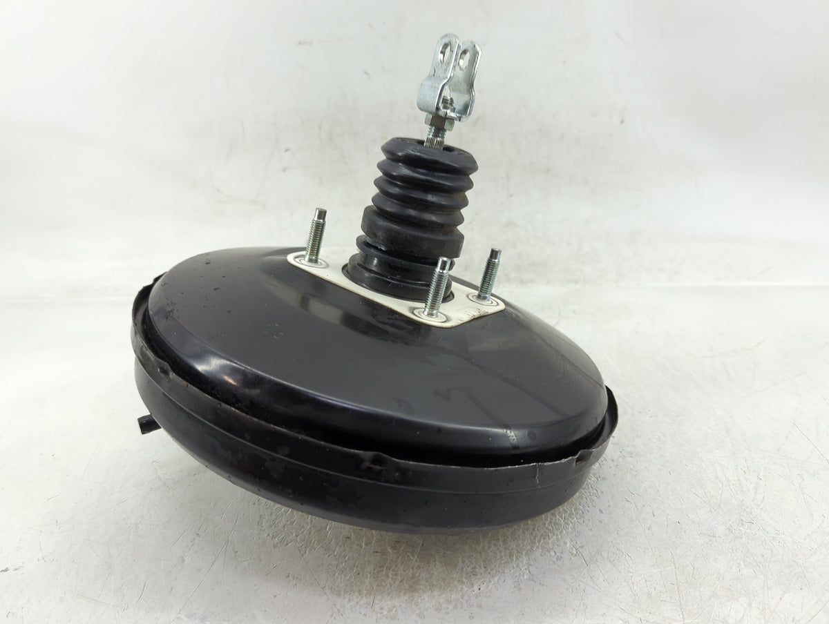 2017-2020 Hyundai Elantra Power Brake Booster Oem 1382964 - Oemusedautoparts1.com