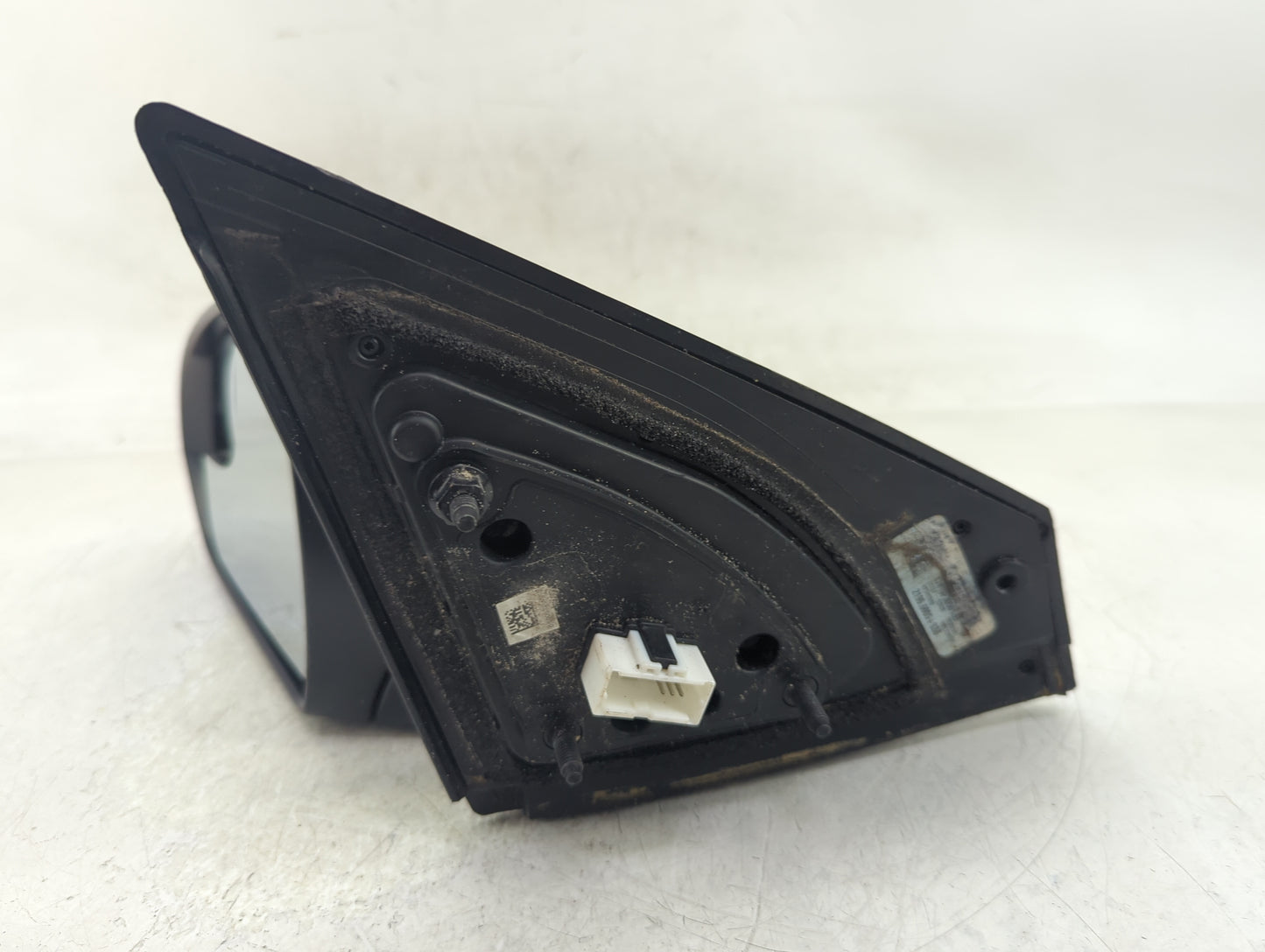 2017-2020 Hyundai Elantra Driver Side View Mirror - Left Door Mirror OEM Used - Oemusedautoparts1.com