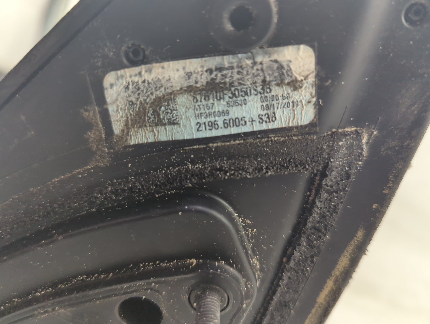 2017-2020 Hyundai Elantra Driver Side View Mirror - Left Door Mirror OEM Used - Oemusedautoparts1.com