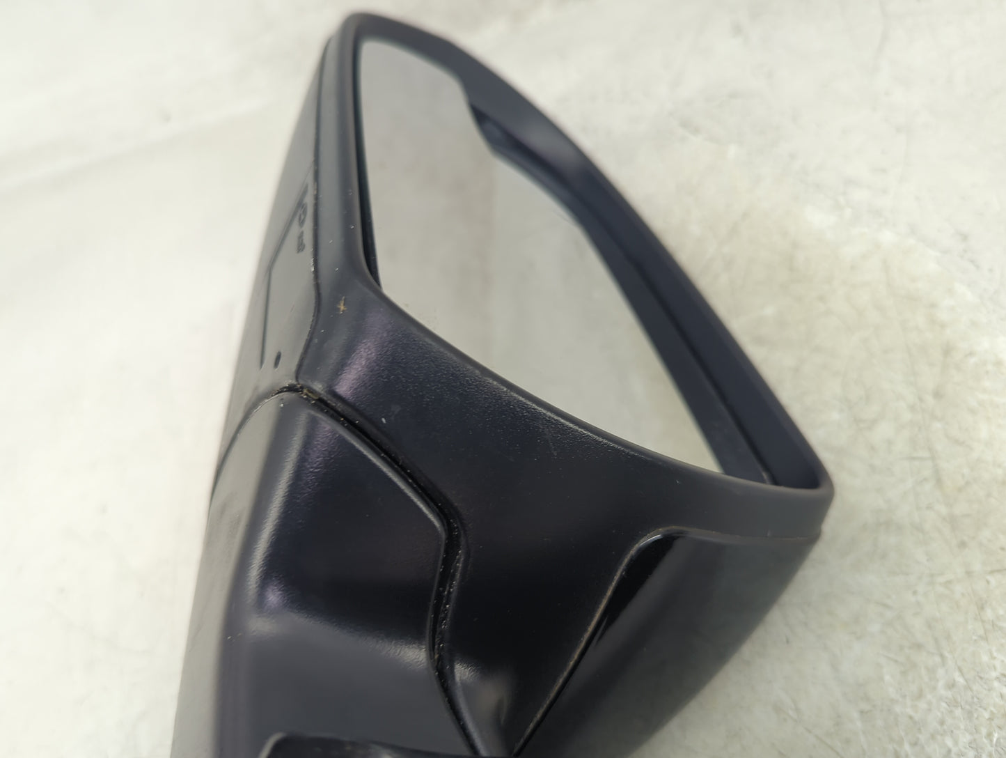 2017-2020 Hyundai Elantra Driver Side View Mirror - Left Door Mirror OEM Used - Oemusedautoparts1.com