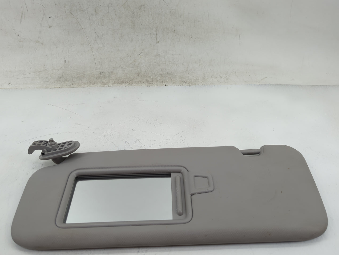 2017-2020 Hyundai Elantra Sun Visor Shade Replacement Driver Left Mirror Fits Fits 2017 2018 2019 2020 OEM Used Auto Parts -