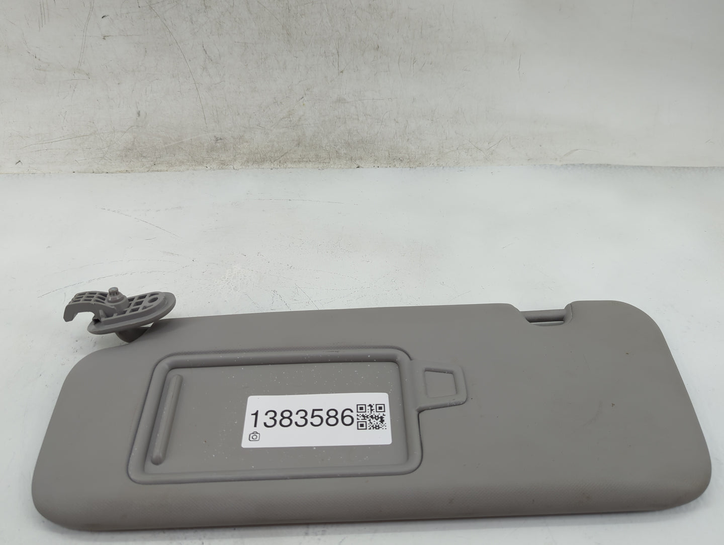 2017-2020 Hyundai Elantra Sun Visor Shade Replacement Driver Left Mirror Fits Fits 2017 2018 2019 2020 OEM Used Auto Parts -