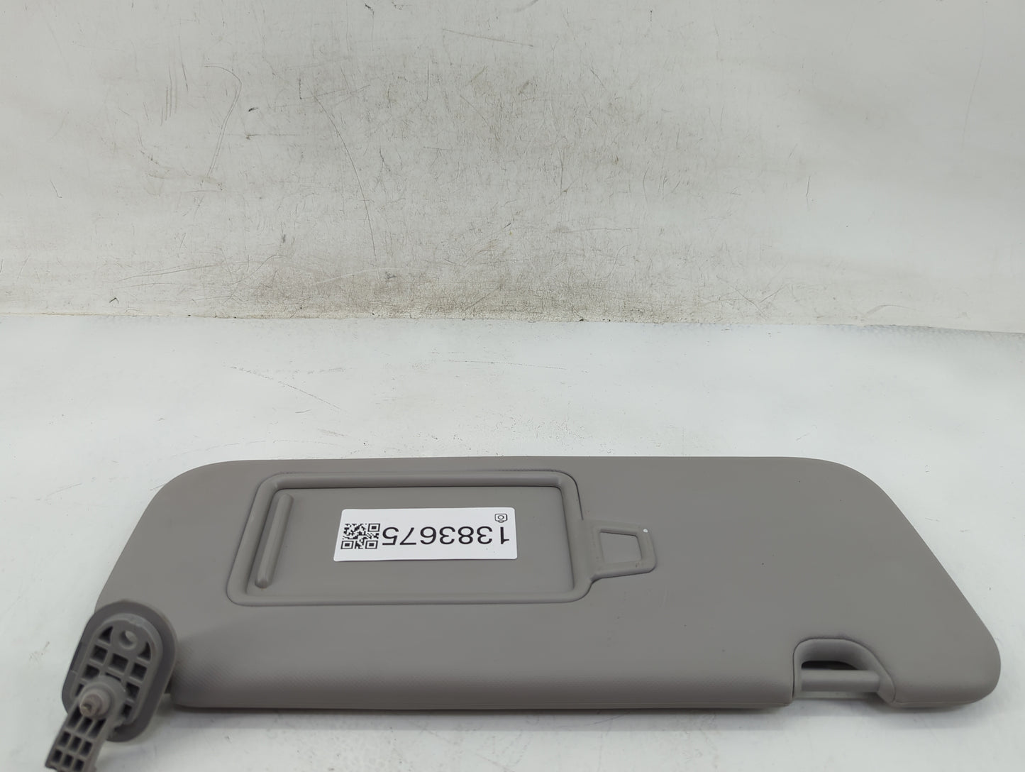 2017-2020 Hyundai Elantra Sun Visor Shade Replacement Passenger Right Mirror Fits Fits 2017 2018 2019 2020 OEM Used Auto Par