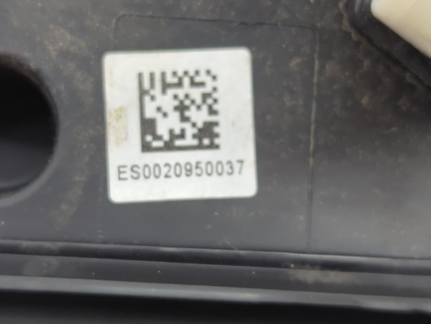 2017-2020 Hyundai Elantra Driver Side View Mirror - Left Door Mirror OEM Used - Oemusedautoparts1.com