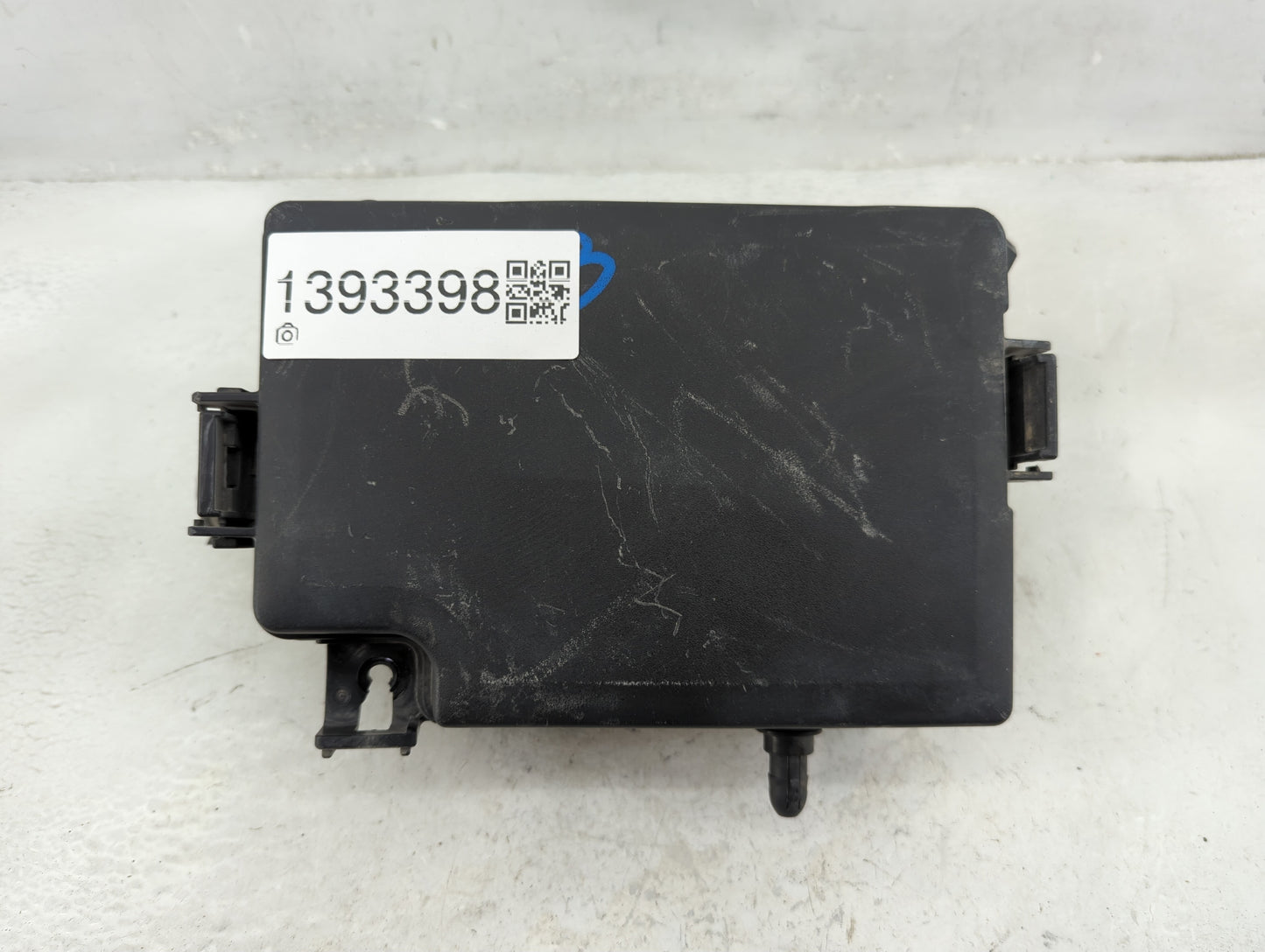2019-2020 Hyundai Elantra Fusebox Fuse Box Panel Relay Module P/N:91956-F2025 Fits Fits 2019 2020 OEM Used Auto Parts - Oemu