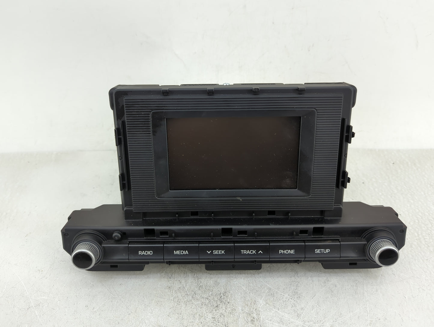 2019-2020 Hyundai Elantra Radio AM FM Cd Player Receiver Replacement P/N:96180-F2UA0SSH Fits Fits 2019 2020 OEM Used Auto Pa