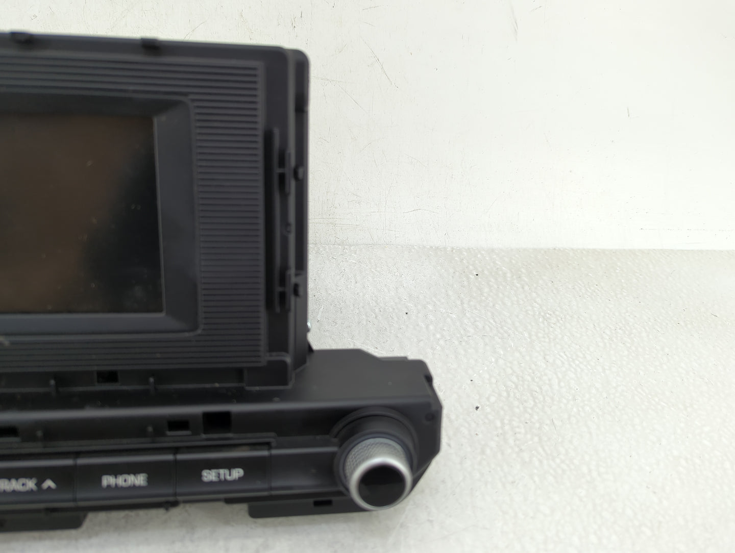 2019-2020 Hyundai Elantra Radio AM FM Cd Player Receiver Replacement P/N:96180-F2UA0SSH Fits Fits 2019 2020 OEM Used Auto Pa