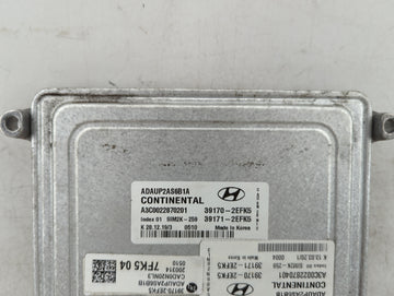 2020 Hyundai Elantra PCM Engine Control Computer ECU ECM PCU OEM P/N:39171-2EFK5 39170-2EFK5 Fits OEM Used Auto Parts