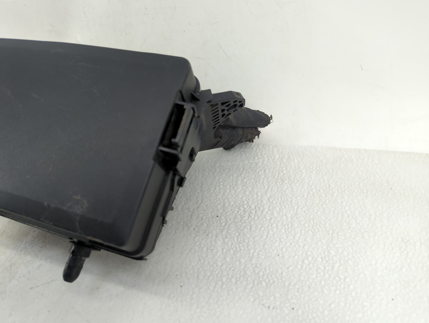 2019-2020 Hyundai Elantra Fusebox Fuse Box Panel Relay Module Fits Fits 2019 2020 OEM Used Auto Parts - Oemusedautoparts1.co