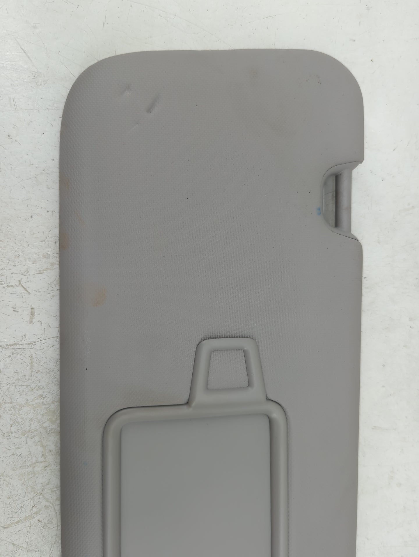 2017-2020 Hyundai Elantra Sun Visor Shade Replacement Passenger Right Mirror Fits Fits 2017 2018 2019 2020 OEM Used Auto Par