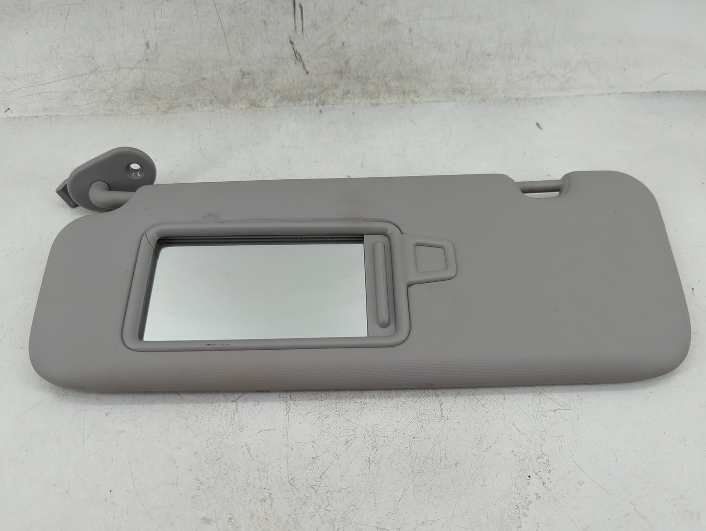 2017-2020 Hyundai Elantra Sun Visor Shade Replacement Driver Left Mirror Fits Fits 2017 2018 2019 2020 OEM Used Auto Parts -