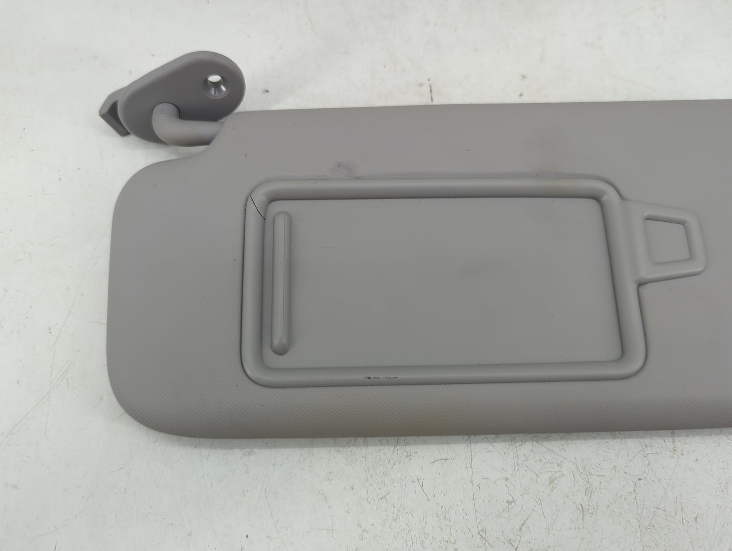 2017-2020 Hyundai Elantra Sun Visor Shade Replacement Driver Left Mirror Fits Fits 2017 2018 2019 2020 OEM Used Auto Parts -