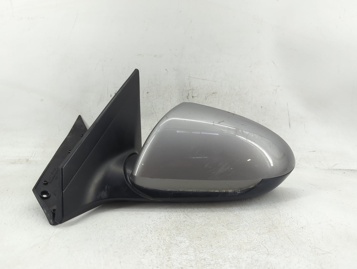 2017-2020 Hyundai Elantra Driver Side View Mirror - Left Door Mirror OEM Used - Oemusedautoparts1.com