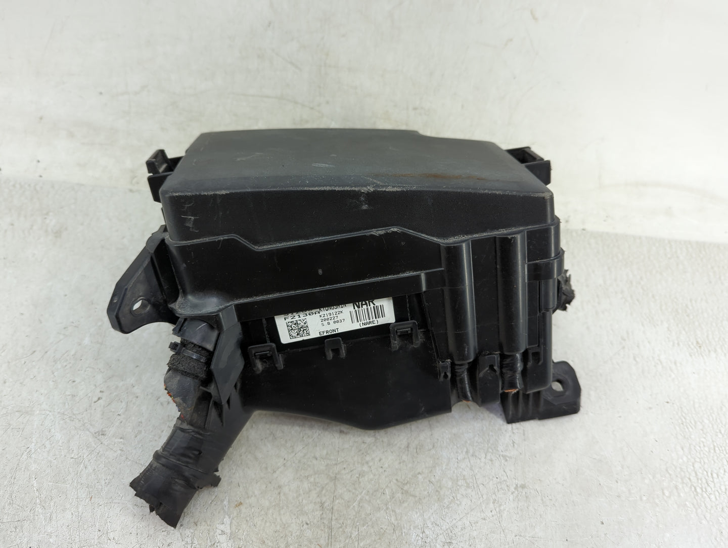 2019-2020 Hyundai Elantra Fusebox Fuse Box Panel Relay Module P/N:91260 F2130A Fits Fits 2019 2020 OEM Used Auto Parts - Oem