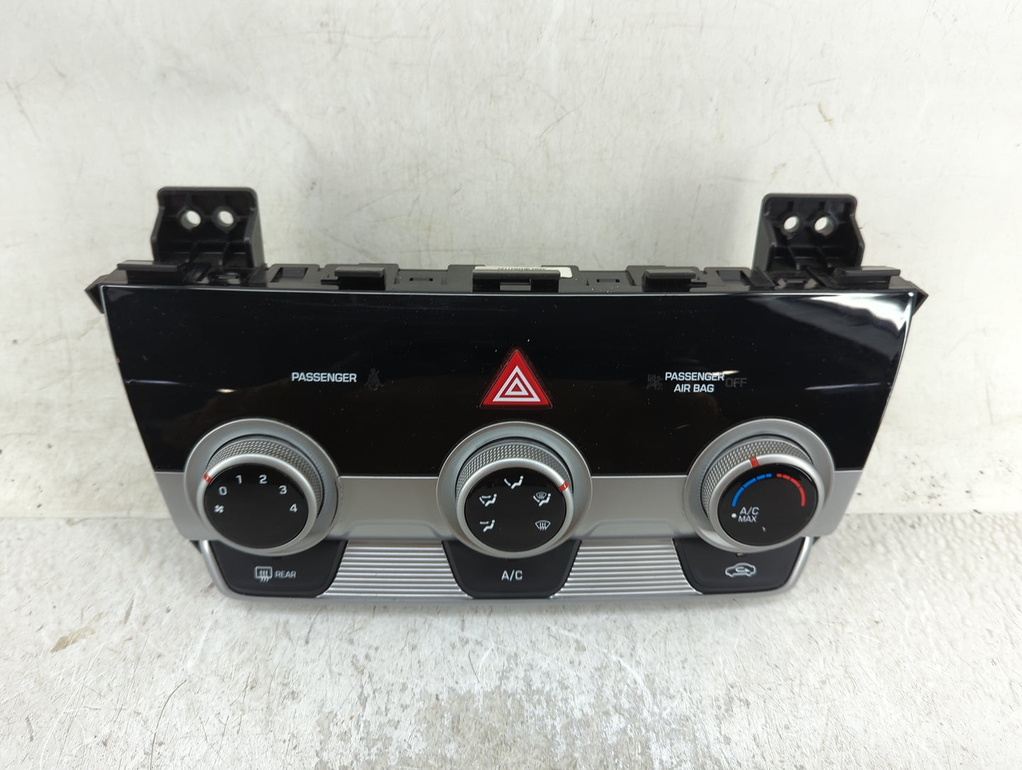 2019-2020 Hyundai Elantra Climate Control Module Temperature AC/Heater Replacement P/N:97250-F3DA0 Fits Fits 2019 2020 OEM U