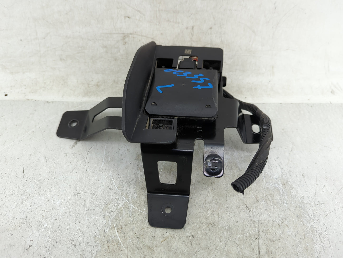 2019-2020 Hyundai Elantra Back Up Sensor Backup Camera - Oemusedautoparts1.com