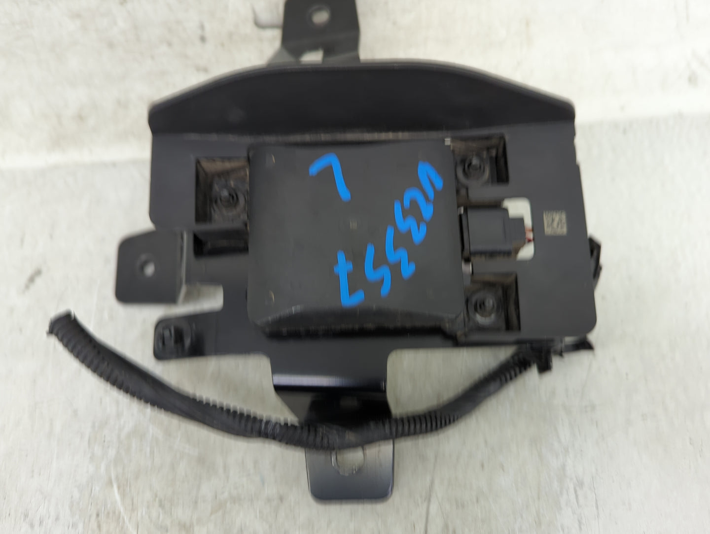 2019-2020 Hyundai Elantra Back Up Sensor Backup Camera - Oemusedautoparts1.com