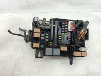 2019-2020 Hyundai Elantra Fusebox Fuse Box Panel Relay Module P/N:91260-F2420 Fits Fits 2019 2020 OEM Used Auto Parts - Oemu