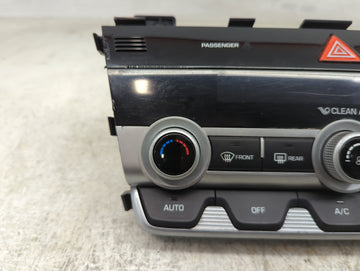 2019-2020 Hyundai Elantra Climate Control Module Temperature AC/Heater Replacement P/N:97250-F3DA0 Fits Fits 2019 2020 OEM Used Auto Parts