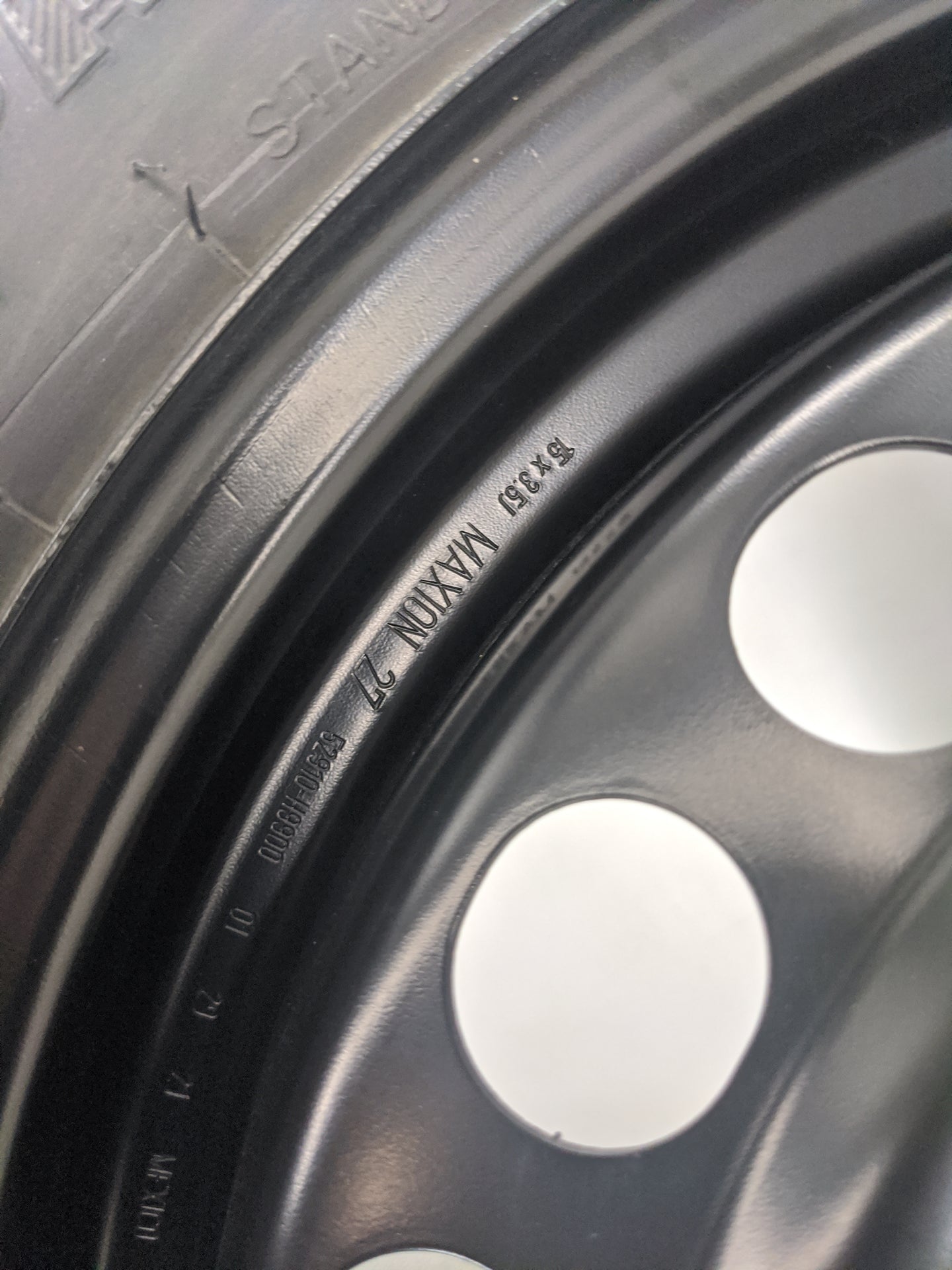 2011-2022 Hyundai Elantra Spare Donut Tire Wheel Rim Oem 1420883 - Oemusedautoparts1.com
