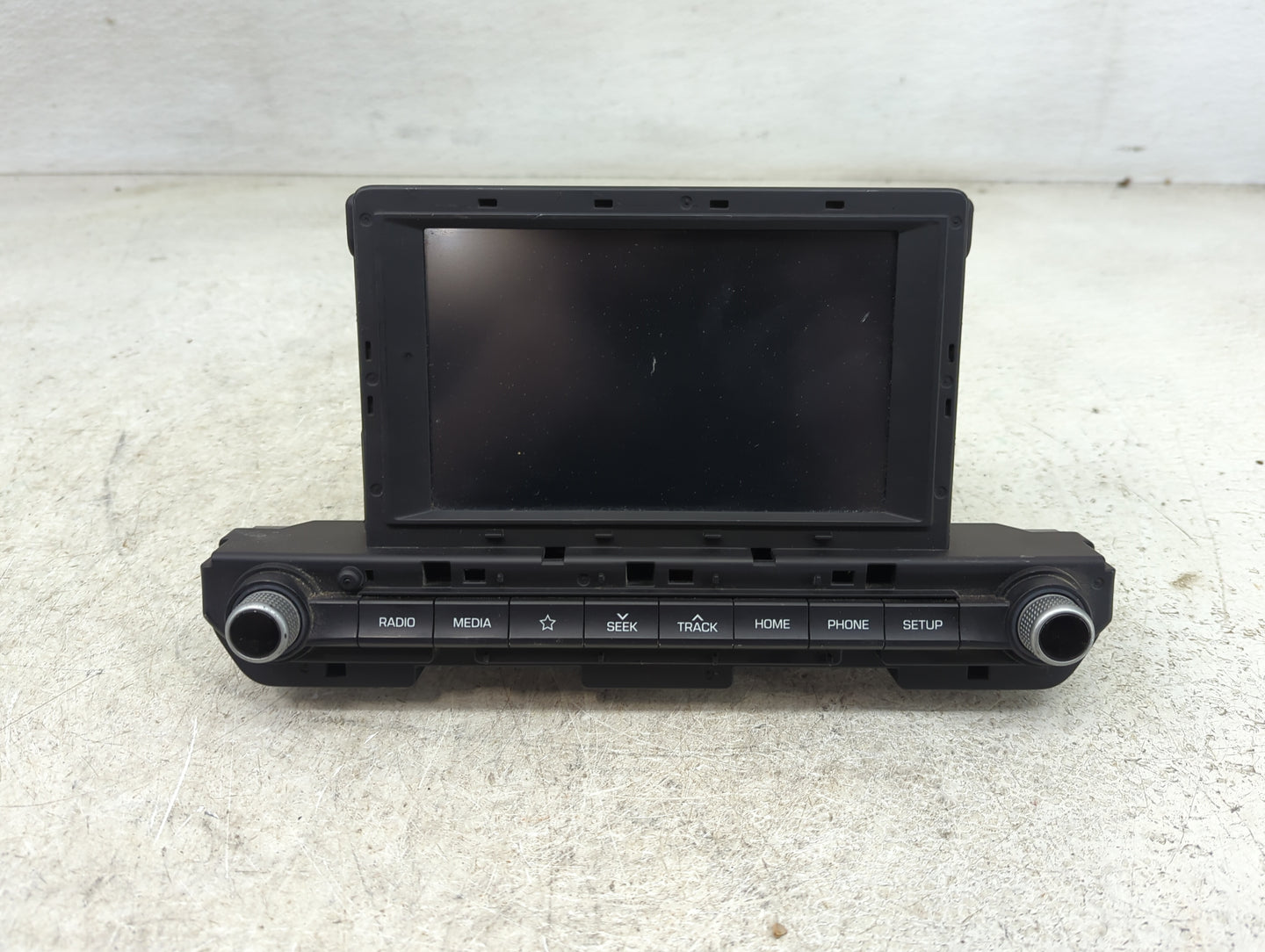 2019-2020 Hyundai Elantra Radio AM FM Cd Player Receiver Replacement P/N:96160-F2UA0SSH Fits Fits 2019 2020 OEM Used Auto Pa