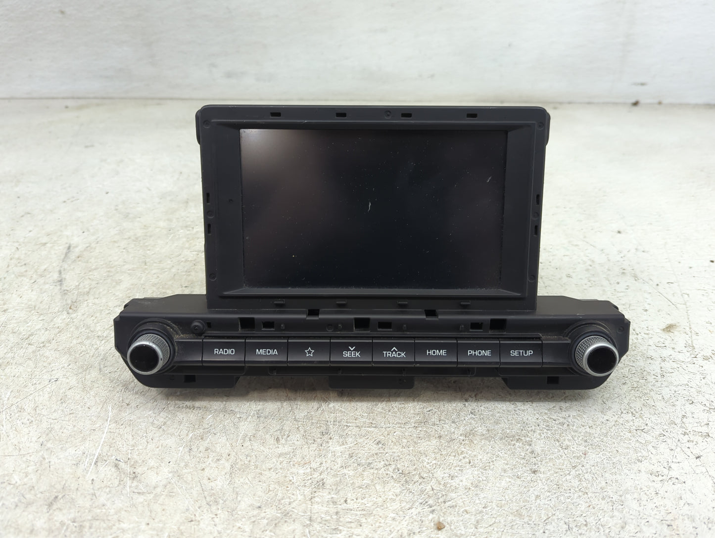 2019-2020 Hyundai Elantra Radio AM FM Cd Player Receiver Replacement P/N:96160-F2UA0SSH Fits Fits 2019 2020 OEM Used Auto Pa