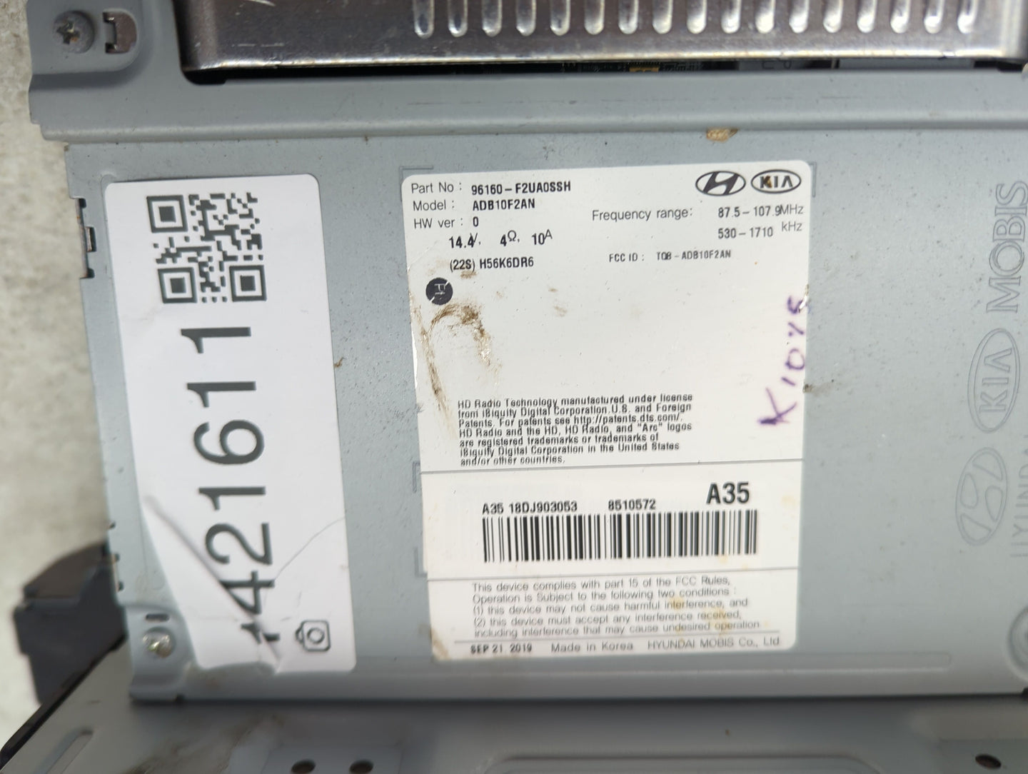 2019-2020 Hyundai Elantra Radio AM FM Cd Player Receiver Replacement P/N:96160-F2UA0SSH Fits Fits 2019 2020 OEM Used Auto Pa