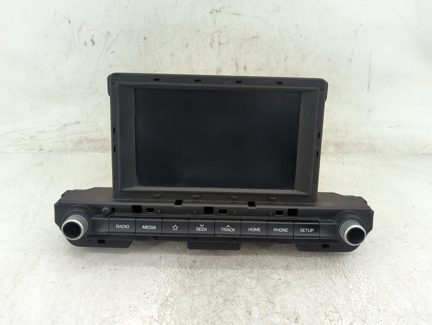 2019-2020 Hyundai Elantra Radio AM FM Cd Player Receiver Replacement P/N:96160-F2UE0SSH Fits Fits 2019 2020 OEM Used Auto Pa