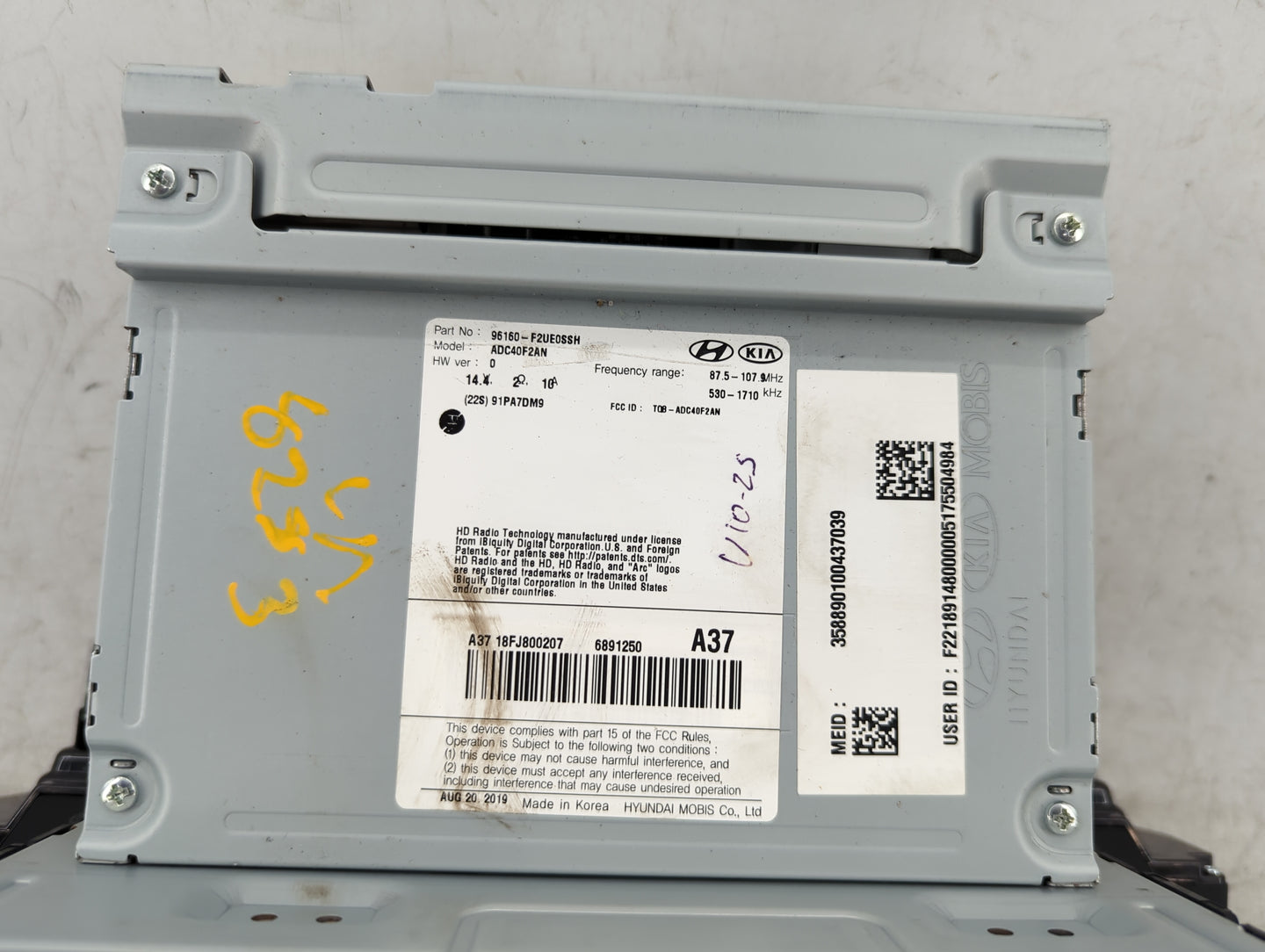 2019-2020 Hyundai Elantra Radio AM FM Cd Player Receiver Replacement P/N:96160-F2UE0SSH Fits Fits 2019 2020 OEM Used Auto Pa