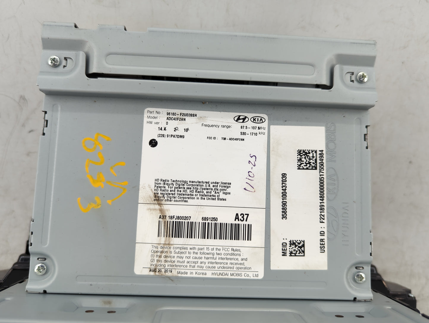 2019-2020 Hyundai Elantra Radio AM FM Cd Player Receiver Replacement P/N:96160-F2UE0SSH Fits Fits 2019 2020 OEM Used Auto Pa