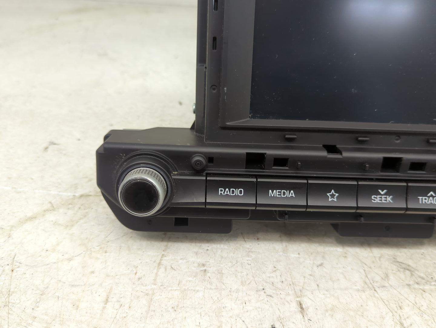 2019-2020 Hyundai Elantra Radio AM FM Cd Player Receiver Replacement P/N:96160-F2UA0SSH ADB10F2AN Fits Fits 2019 2020 OEM Us