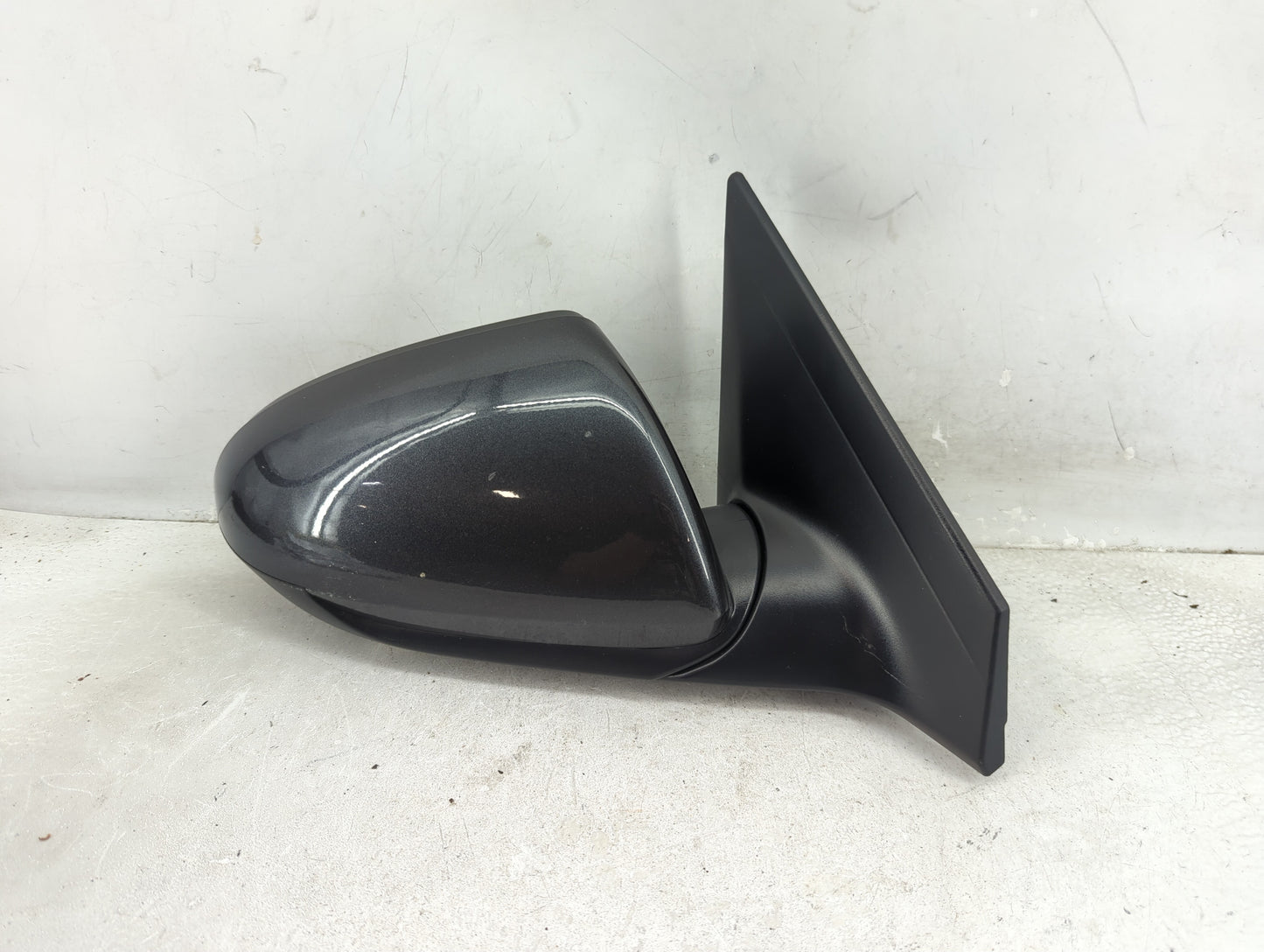2017-2020 Hyundai Elantra Passenger Side View Mirror - Right Door Mirror OEM Used - Oemusedautoparts1.com