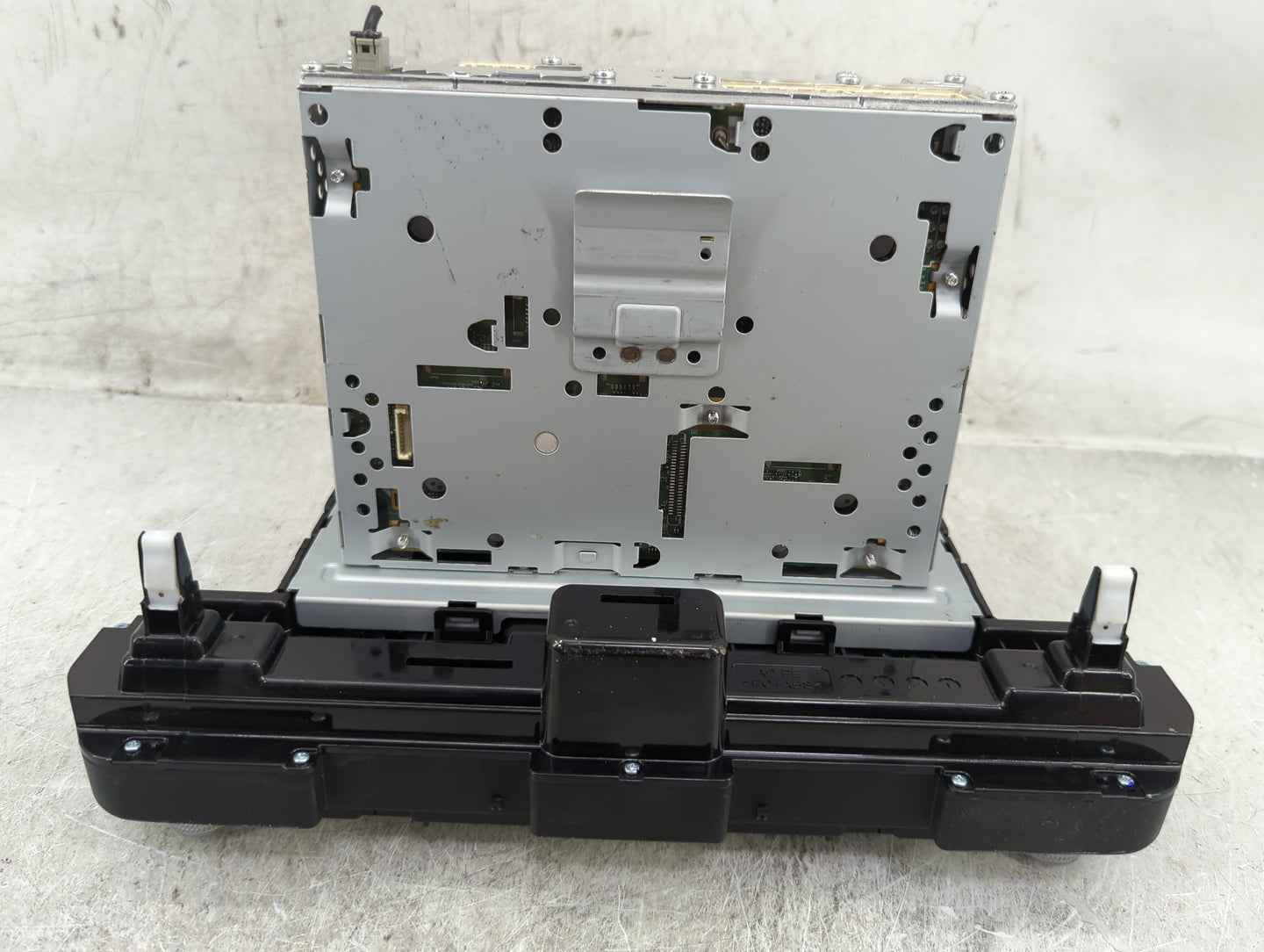 2019-2020 Hyundai Elantra Radio AM FM Cd Player Receiver Replacement P/N:96160-F2UC0SSH AD8408F2AN Fits Fits 2019 2020 OEM U