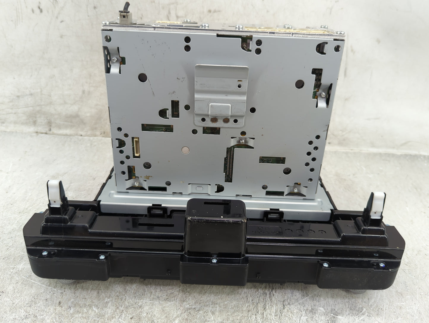 2019-2020 Hyundai Elantra Radio AM FM Cd Player Receiver Replacement P/N:96160-F2UC0SSH AD8408F2AN Fits Fits 2019 2020 OEM U