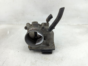compare product 2020 Hyundai Elantra Throttle Body P/N:35100 2E000 Fits OEM Used Auto Parts