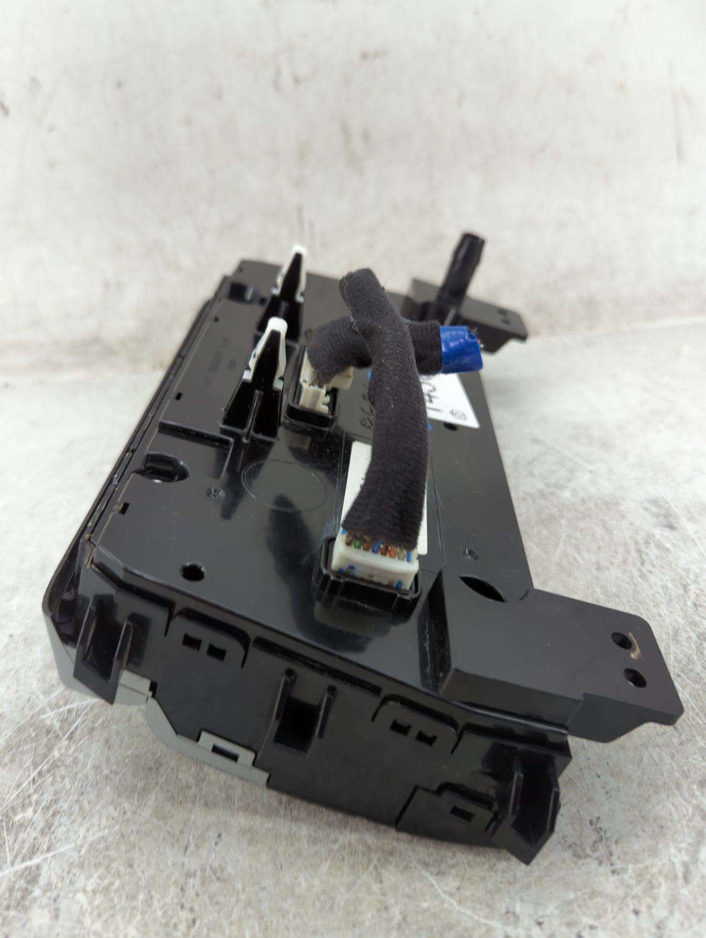 2019-2020 Hyundai Elantra Climate Control Module Temperature AC/Heater Replacement P/N:97250-F3DA0 Fits Fits 2019 2020 OEM U