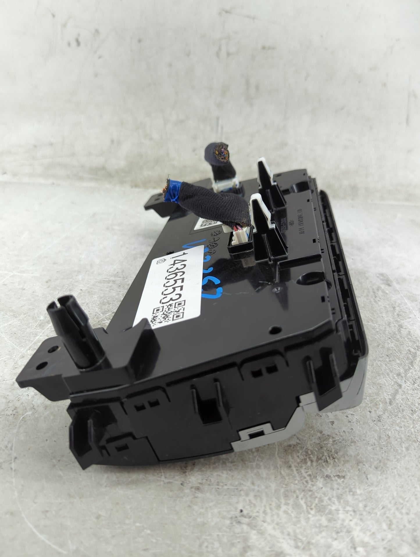 2019-2020 Hyundai Elantra Climate Control Module Temperature AC/Heater Replacement P/N:97250-F3DA0 Fits Fits 2019 2020 OEM U