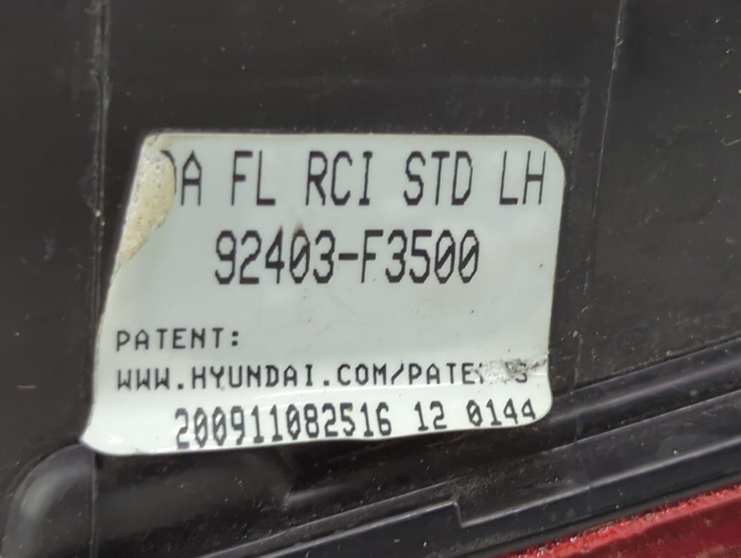 2019-2020 Hyundai Elantra Driver Left Side Deck Lid Mounted Tail Light - Oemusedautoparts1.com