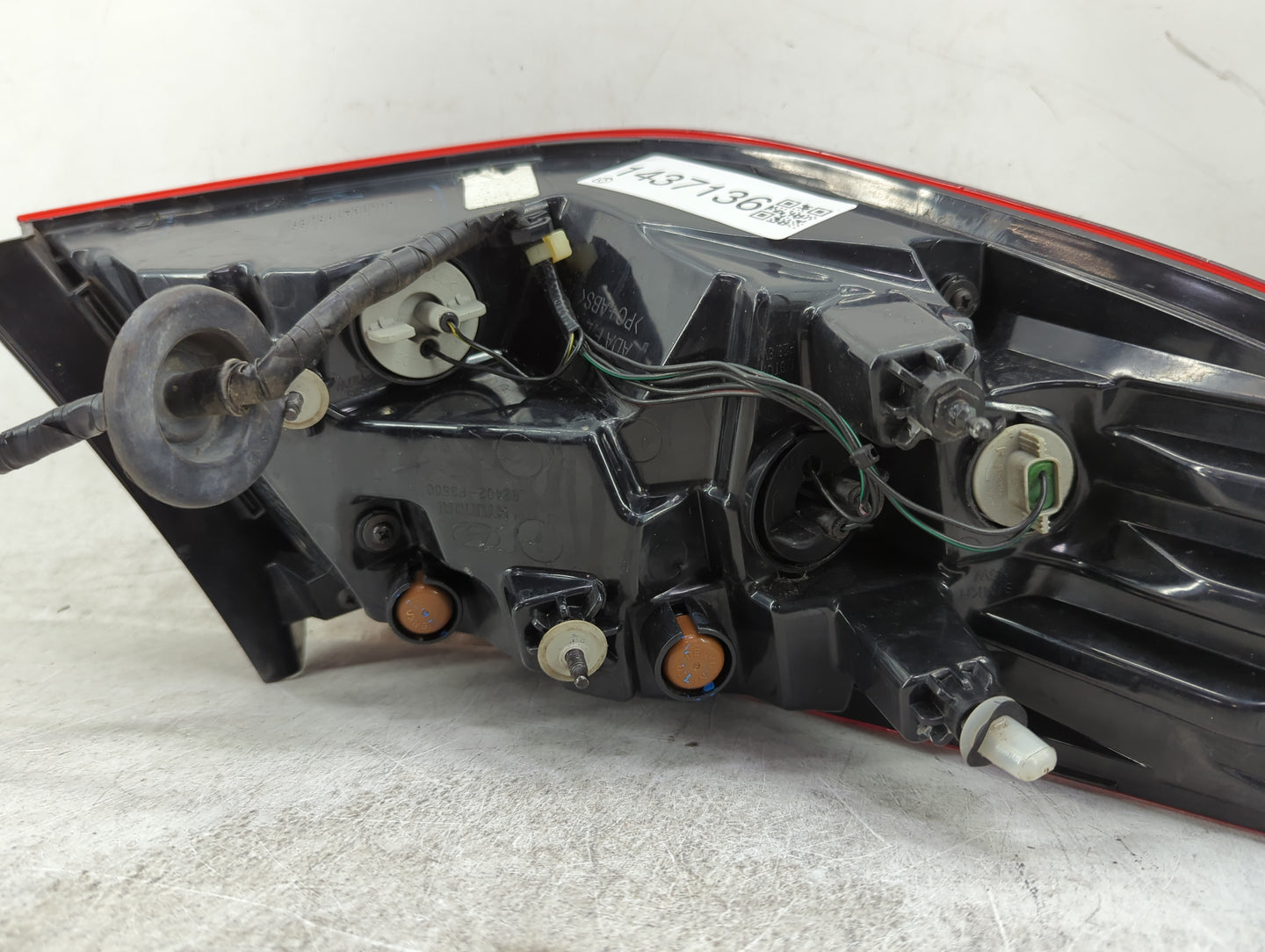 2019 Hyundai Elantra Passenger Right Side Deck Lid Mounted Tail Light - Oemusedautoparts1.com