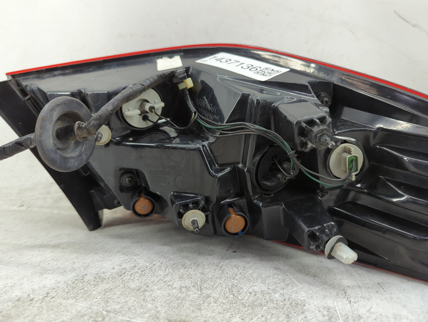2019 Hyundai Elantra Passenger Right Side Deck Lid Mounted Tail Light - Oemusedautoparts1.com