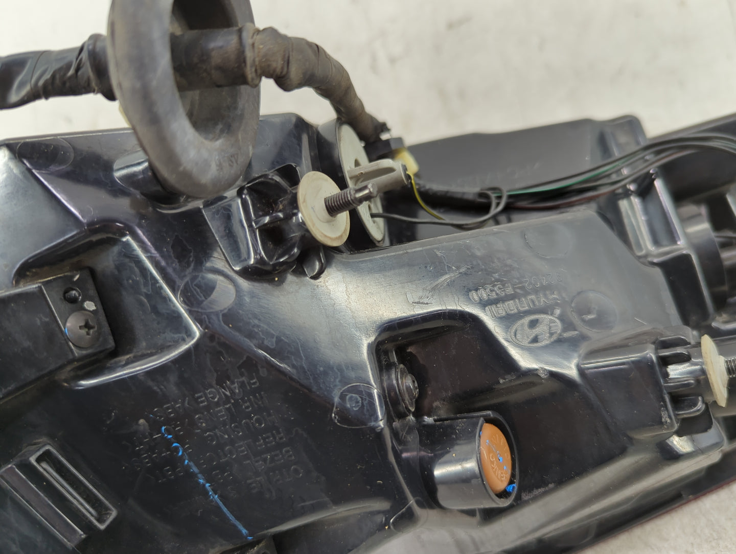 2019 Hyundai Elantra Passenger Right Side Deck Lid Mounted Tail Light - Oemusedautoparts1.com
