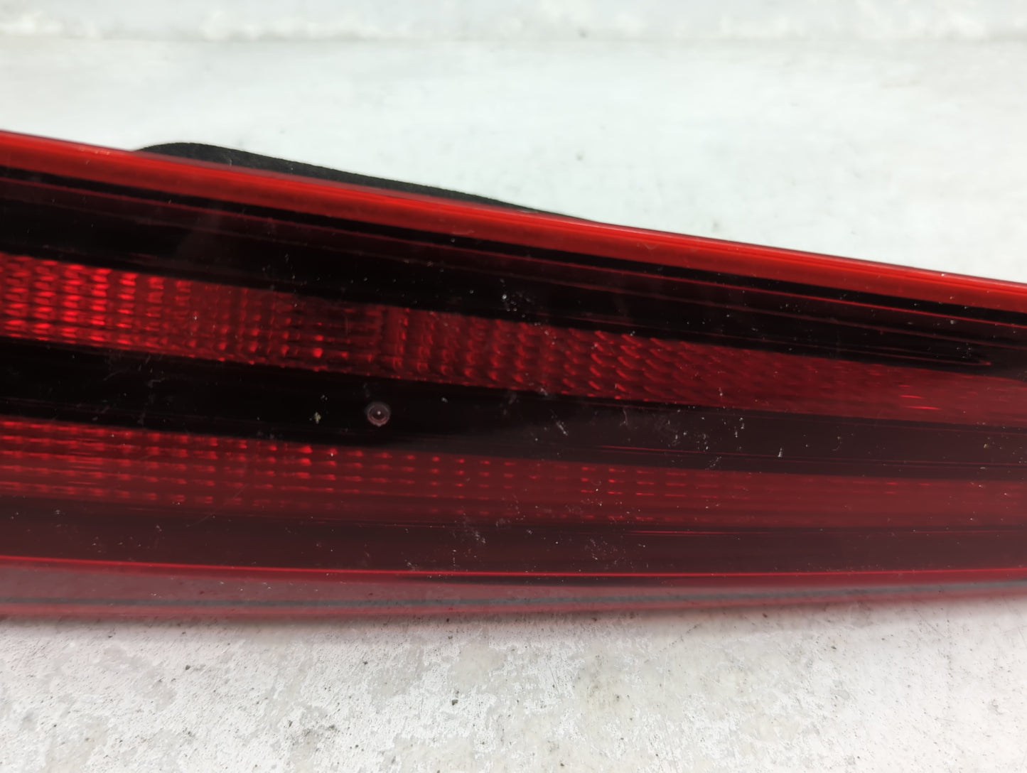 2019-2020 Hyundai Elantra Tail Light Assembly Passenger Right OEM P/N:92404-F3500 Fits Fits 2019 2020 OEM Used Auto Parts - 
