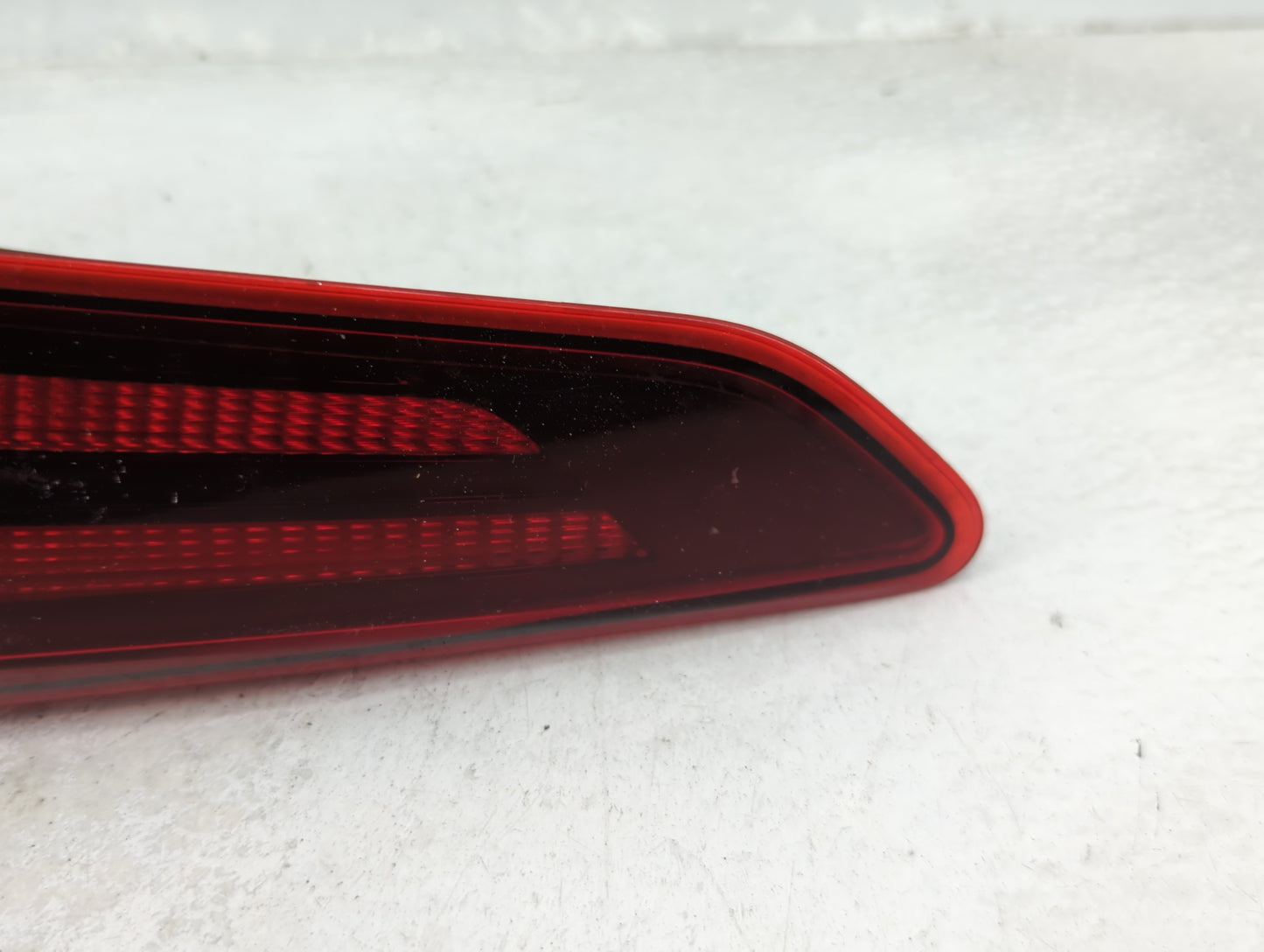 2019-2020 Hyundai Elantra Tail Light Assembly Passenger Right OEM P/N:92404-F3500 Fits Fits 2019 2020 OEM Used Auto Parts - 