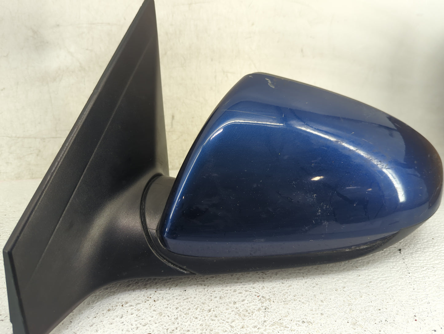 2019-2020 Hyundai Elantra Driver Side View Mirror - Left Door Mirror OEM Used - Oemusedautoparts1.com