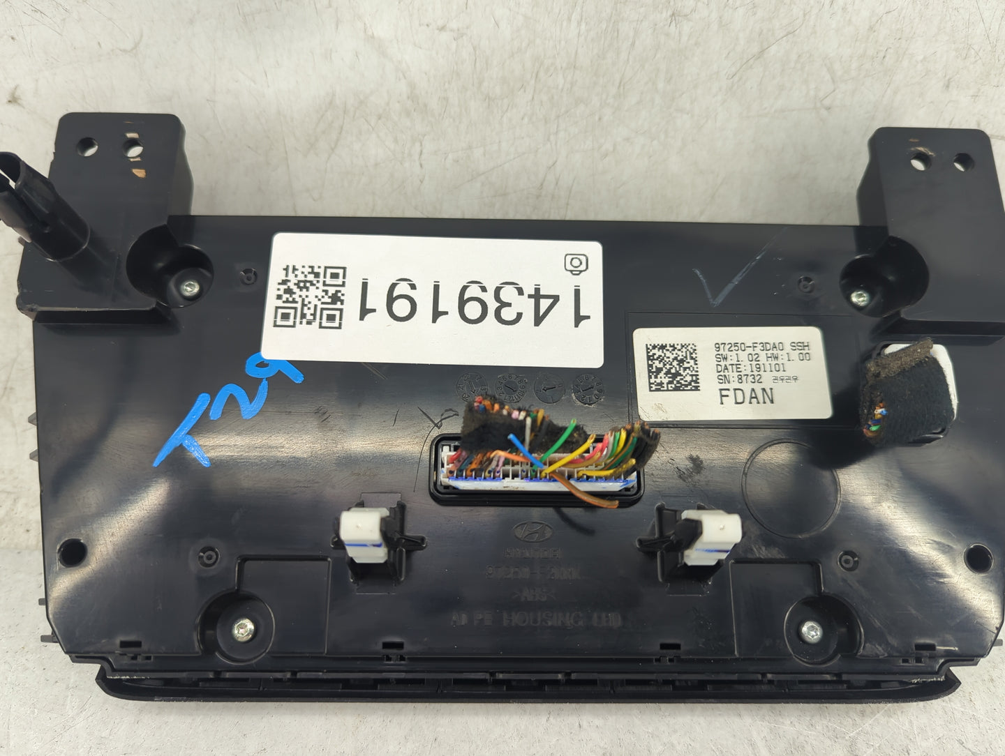 2019-2020 Hyundai Elantra Climate Control Module Temperature AC/Heater Replacement P/N:97250-F3DA0 Fits Fits 2019 2020 OEM U