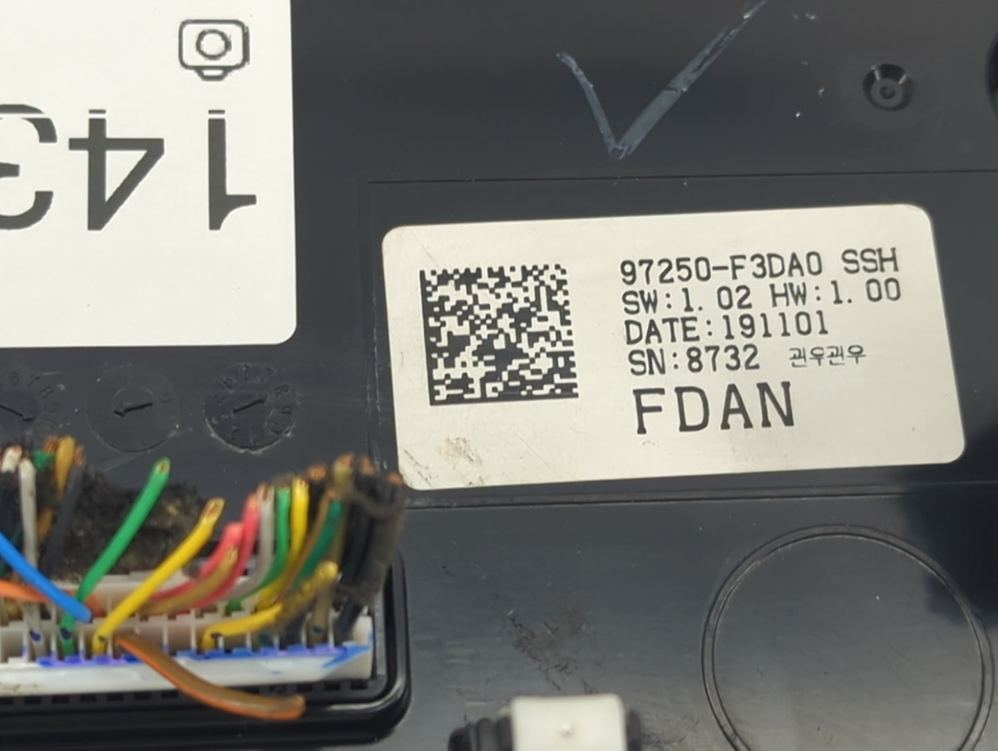 2019-2020 Hyundai Elantra Climate Control Module Temperature AC/Heater Replacement P/N:97250-F3DA0 Fits Fits 2019 2020 OEM U