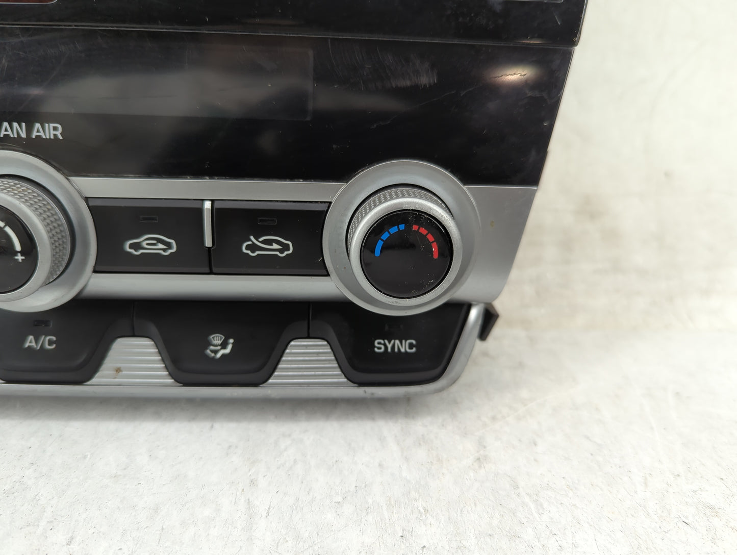 2019-2020 Hyundai Elantra Climate Control Module Temperature AC/Heater Replacement P/N:97250-F3DA0 Fits Fits 2019 2020 OEM U