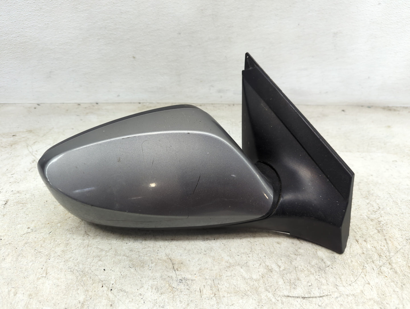 2018-2020 Hyundai Elantra Passenger Side View Mirror - Right Door Mirror OEM Used - Oemusedautoparts1.com
