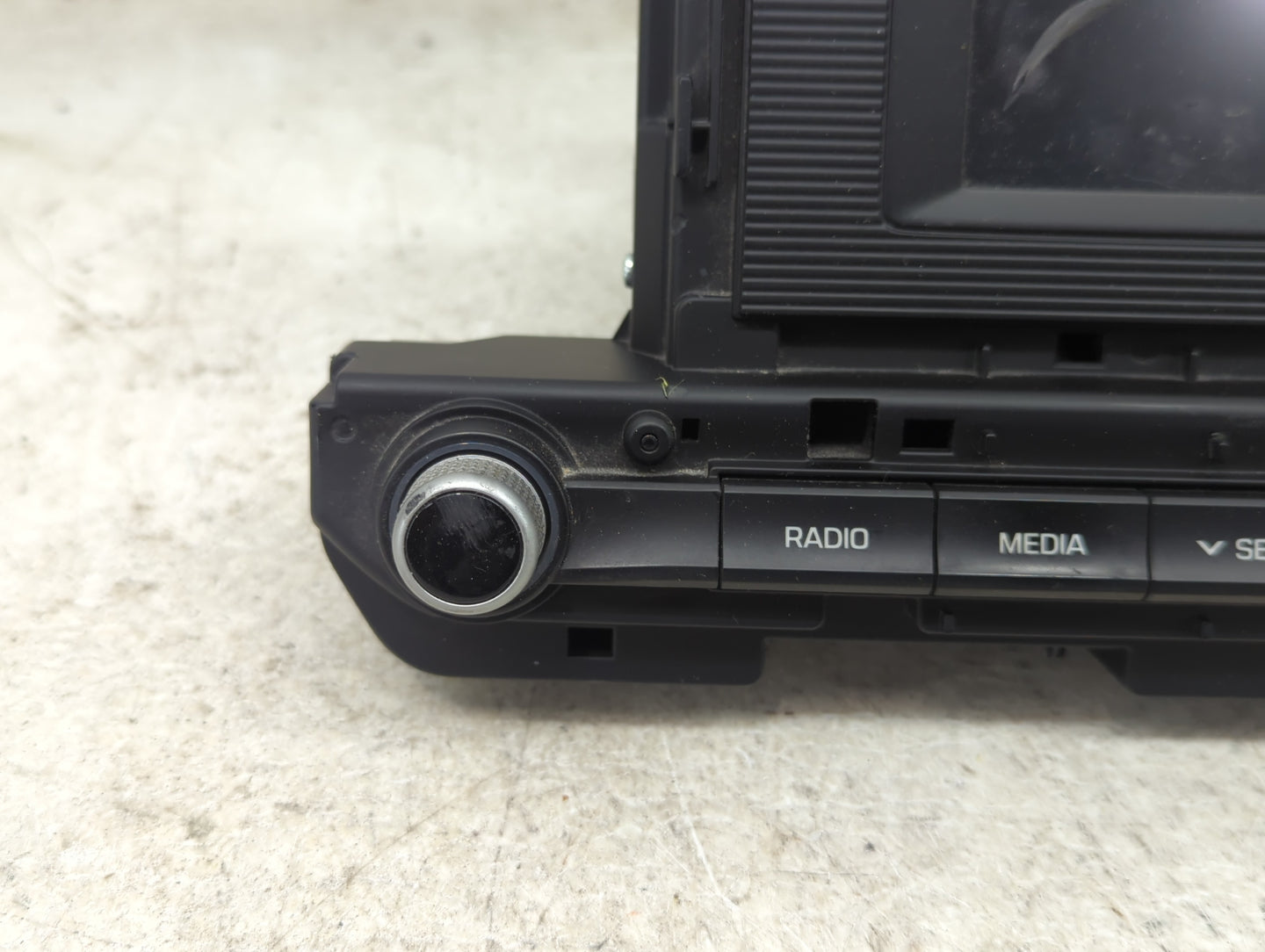 2019-2020 Hyundai Elantra Radio AM FM Cd Player Receiver Replacement P/N:96180F2UA0SSH ACB10F2AN Fits Fits 2019 2020 OEM Use
