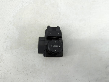 2018-2020 Hyundai Elantra Master Power Window Switch Replacement Driver Side Left P/N:299159190 Fits Fits 2018 2019 2020 OEM